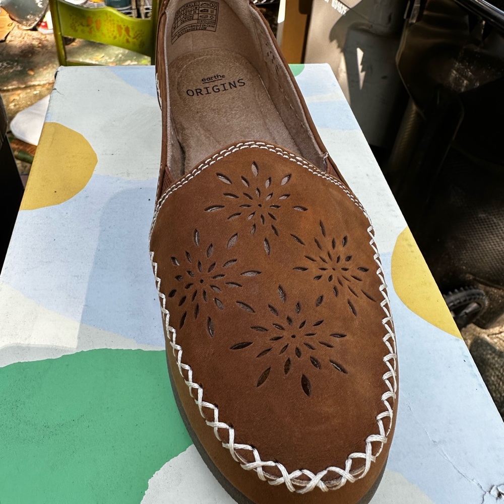 Women’s loafer